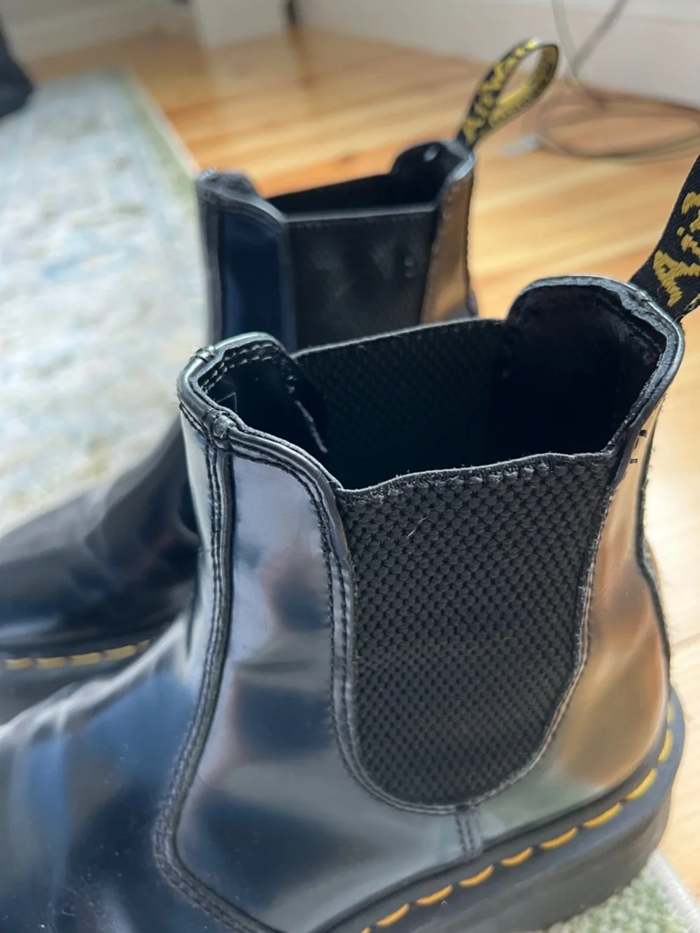 dr. martens platform chelsea boots - Picture 4 of 8